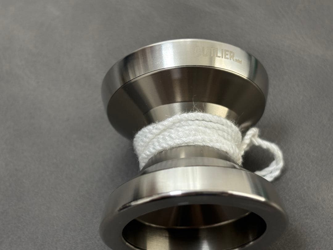 アウトライアーミニ ヨーヨー