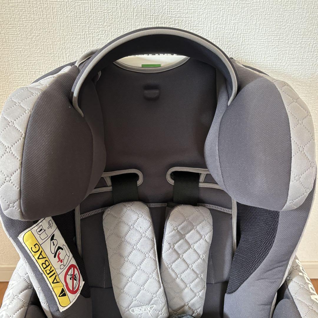 Aprica チャイルドシート フラディアグロウ　ISOFIX　新生児可