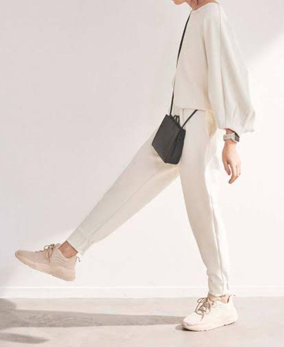 までの 新品 emmi atelier コクーンダンボールパンツ taQSe-m33541463532 レディース