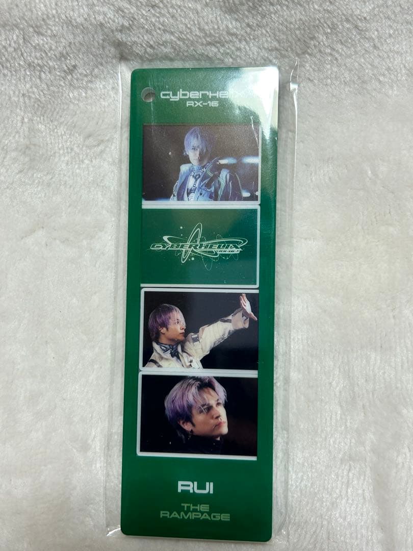 与那嶺瑠唯 サイヘリキーホルダー目立った傷や汚れなし