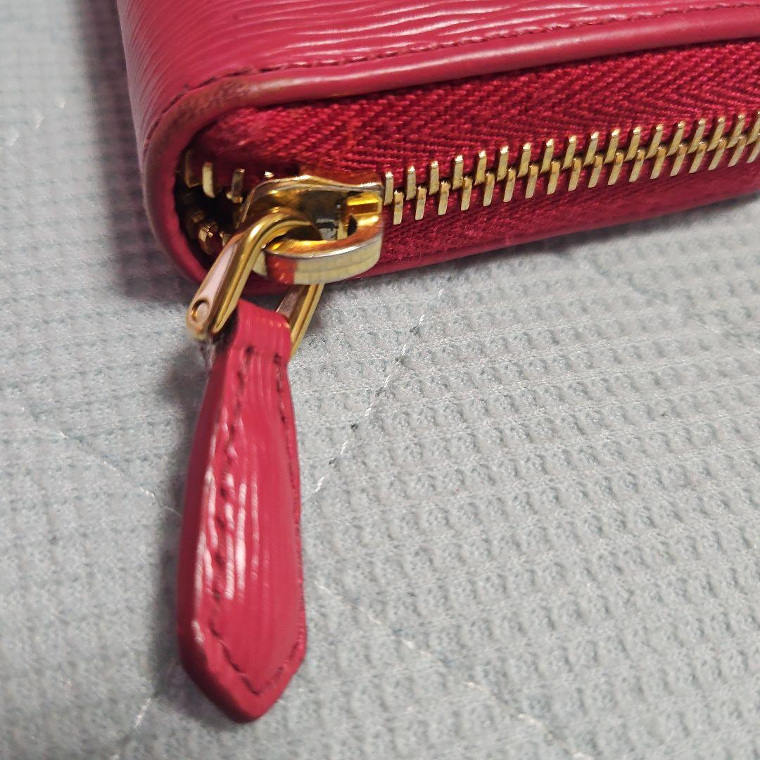 プラダ PRADA