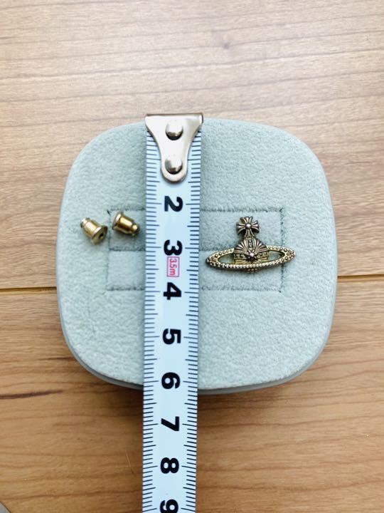今年人気のブランド品や Vivienne Westwood アンティーク ピアス 片耳 BOX付き アクセサリー
