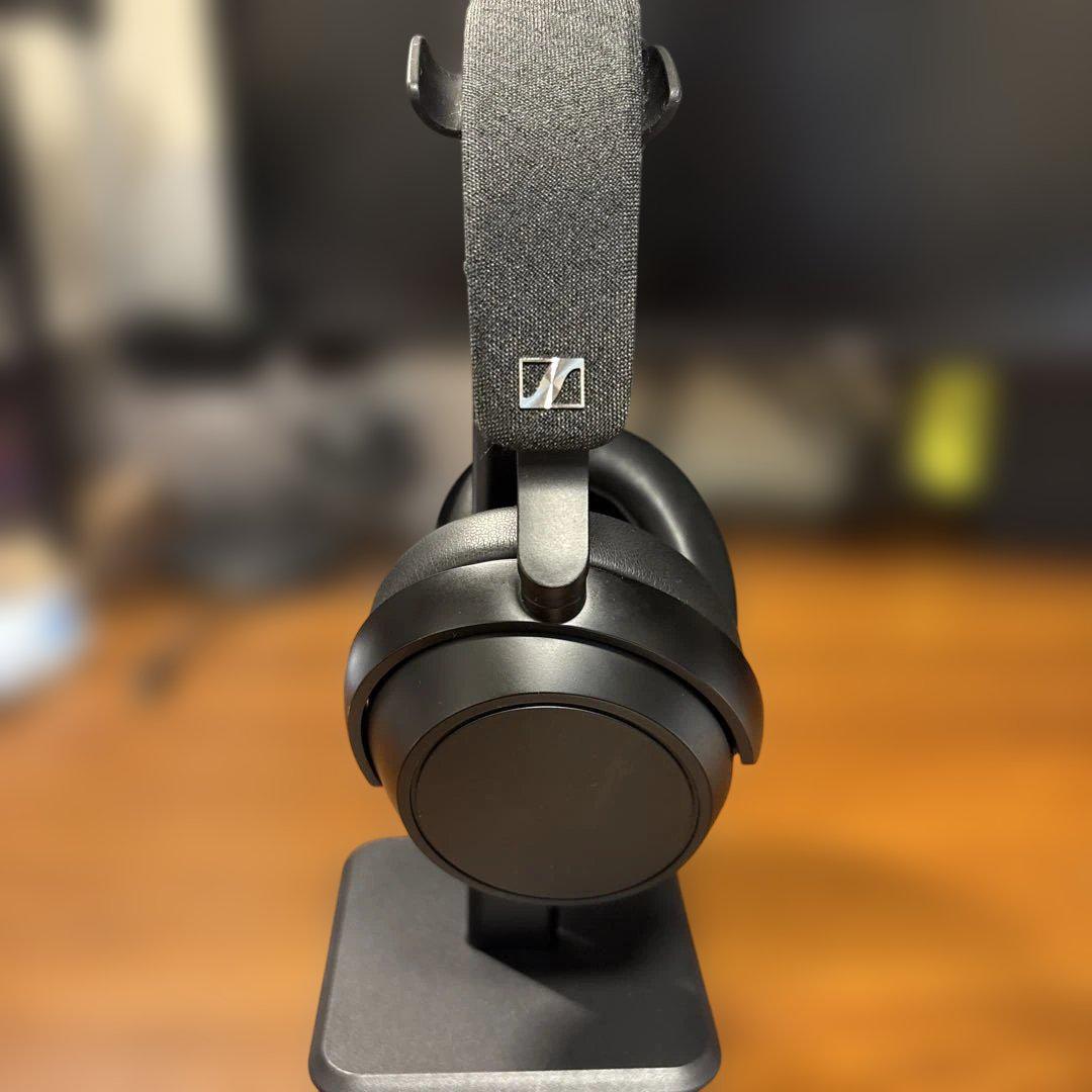 ゼンハイザー MOMENTUM 4 Wireless