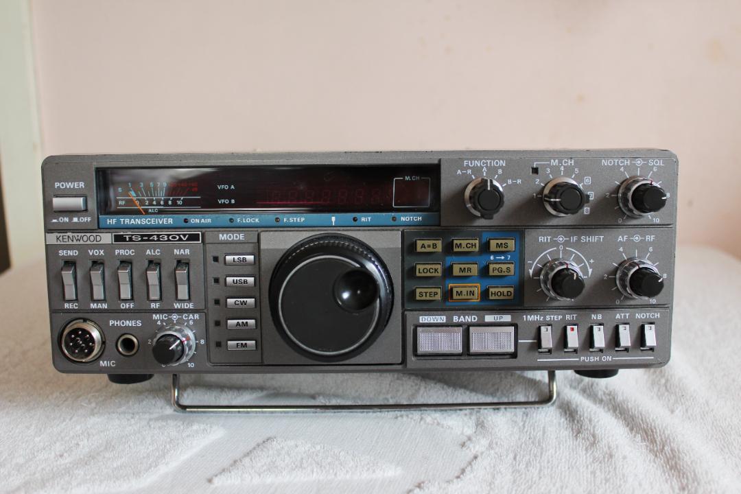 Kenwood TS-430V HF トランシーバー マイク付き 国内外の人気が集結 Kenwood TS-430V マイク付き（アマチュア