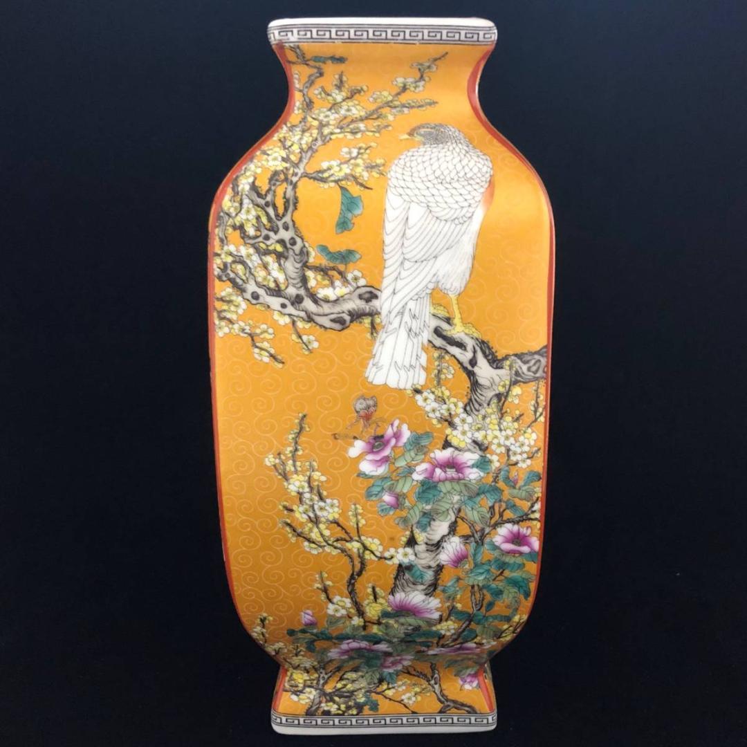 大清 乾隆 花鳥四方瓶 粉彩 清時代 擺件 古賞物 傳世家珍 陶磁器