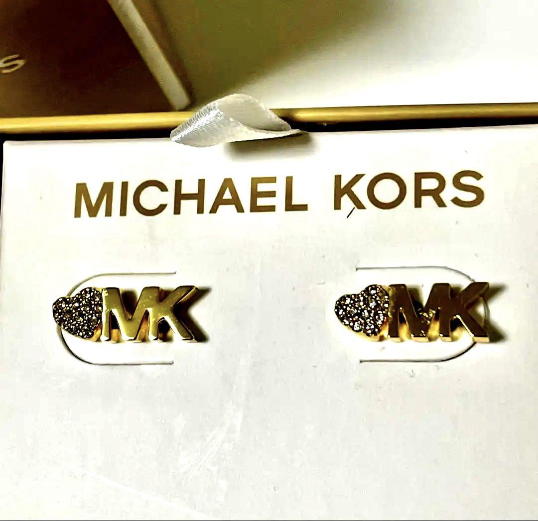 MICHAEL KORS ハート付きMKロゴピアス