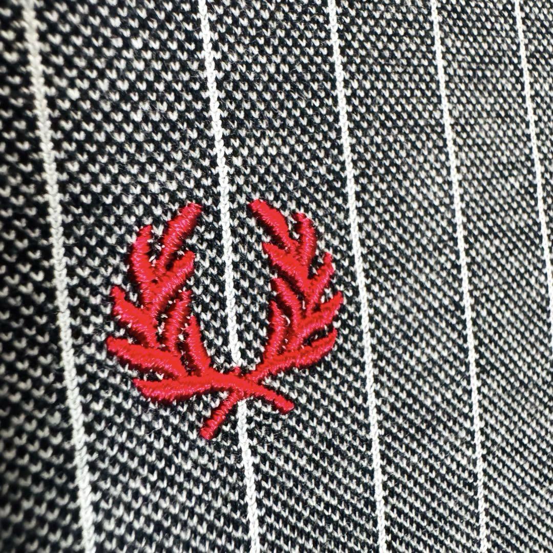 FRED PERRY フレッドペリー ストライプ ポロシャツ グレー 赤未使用 FRED PERRY フレッドペリー ストライプ ポロシャツ グレー 赤未