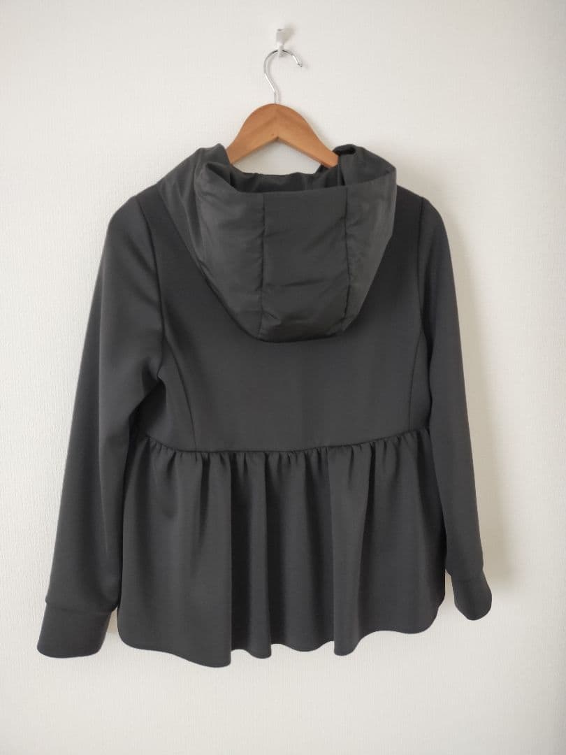 36サイズ エムプルミエブラック バックペプラムダウン切替ジャケット ブラックS M-premier BLACK