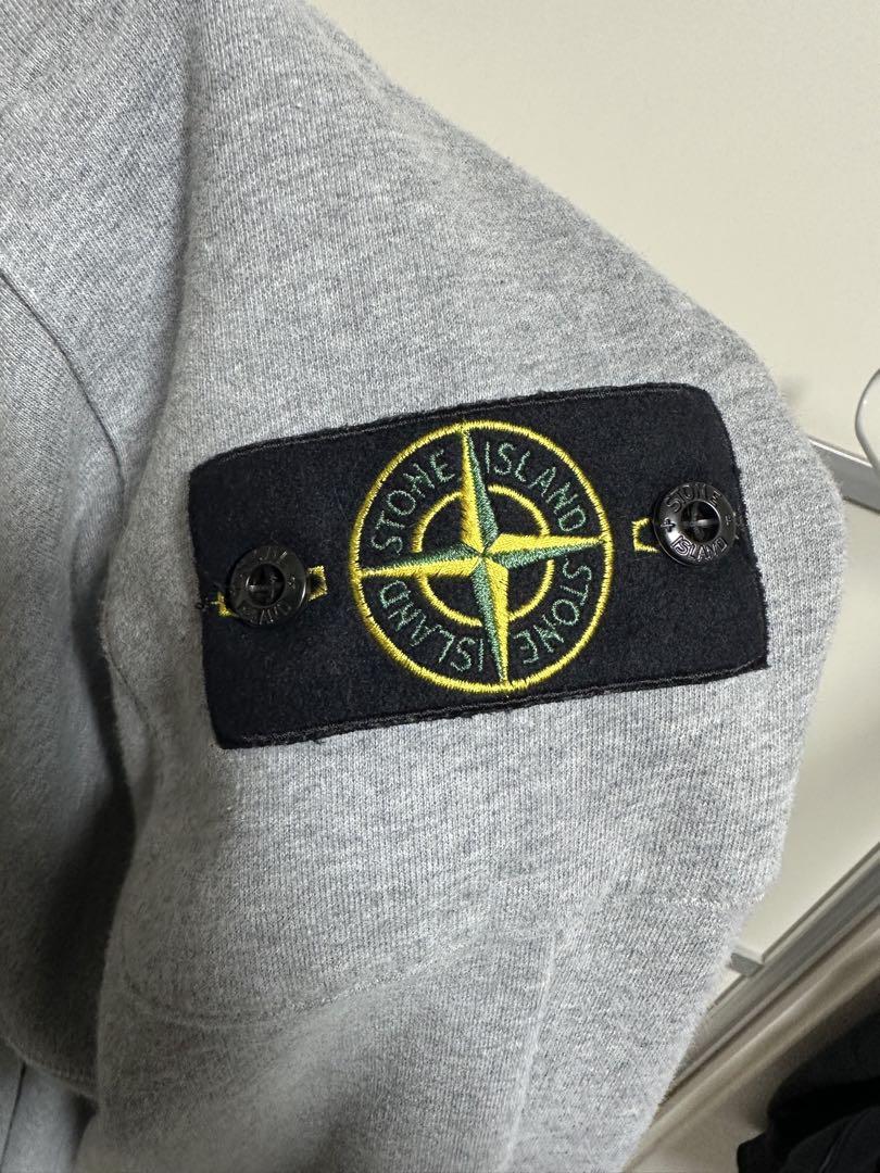 STONE ISLAND グレー ジョガーパンツ