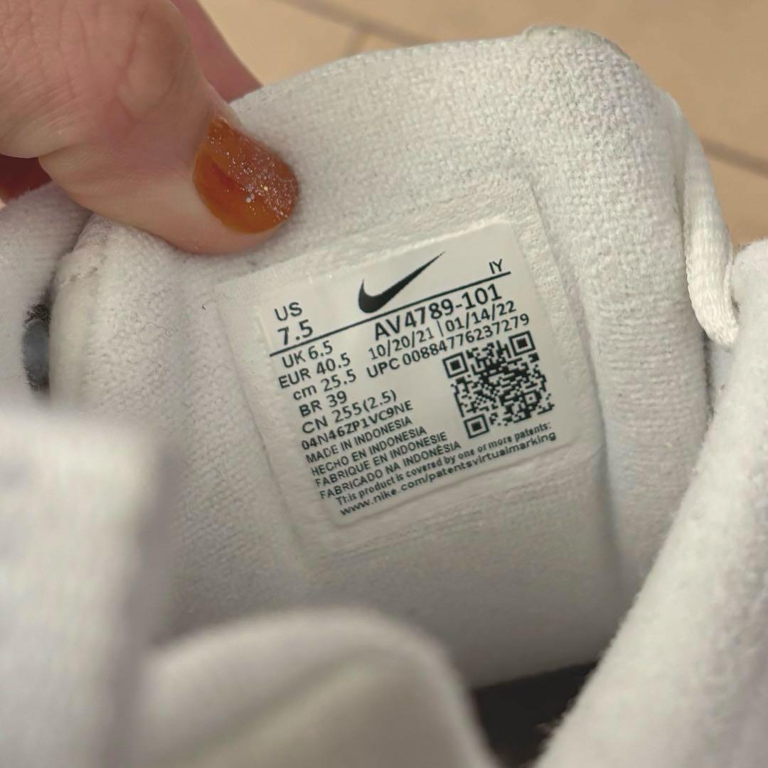 NIKE ナイキ　M2Kテクノ 25.5cm