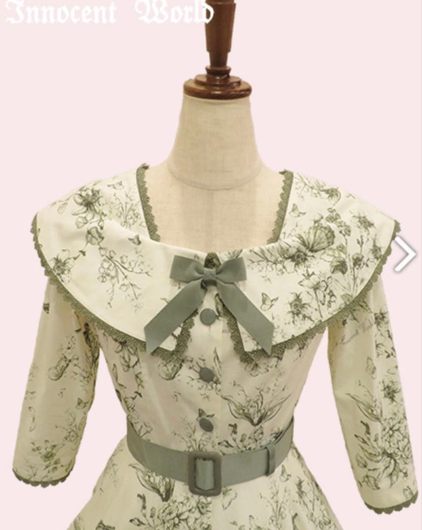 イノワ 木漏れ日の中の鈴蘭ワンピースM