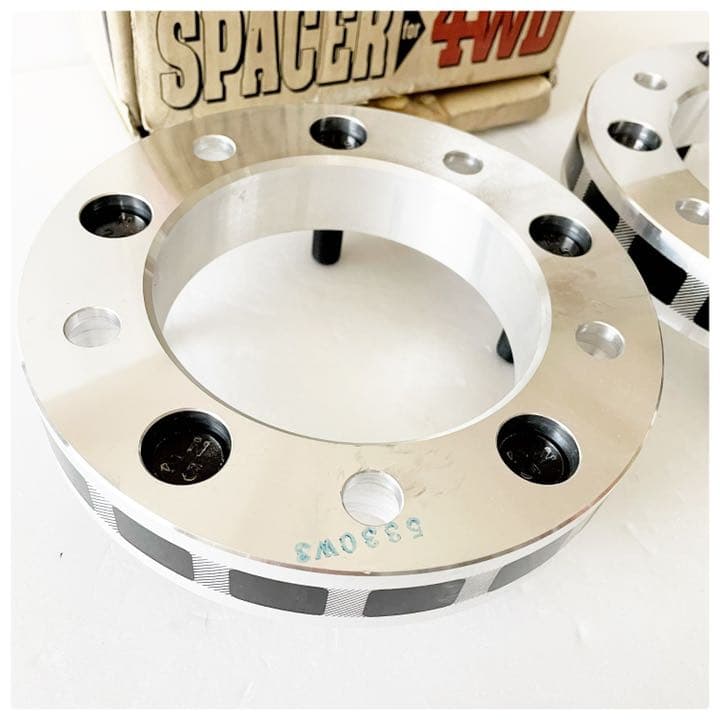 ワイドトレッドスペーサー 4WD車用 KYO-EI ナット欠品 Kics