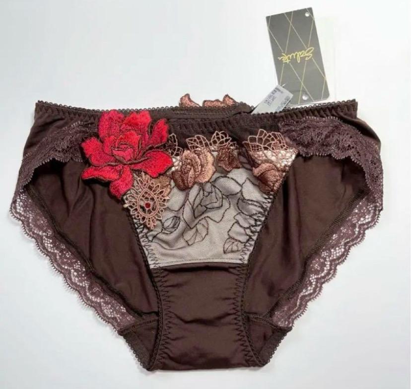 人気が高い  ❤ワコール サルート❤ 76G ブラジャーC75・ショーツMセット 下着・アンダーウェア