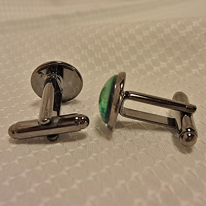 メルカリ 猫の目カフスボタン 緑 グリーン ハンドメイド アクセサリー 男性用 1 0 中古や未使用のフリマ メルカリ 猫の目カフスボタン 緑 グリーン ハンドメイド アクセサリー 男性用 1 0 中古や未使用のフリマ