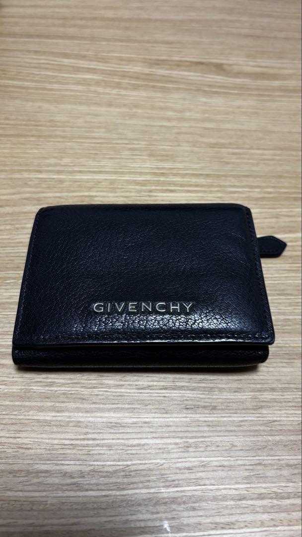 GIVENCHY ブラック 三つ折り財布