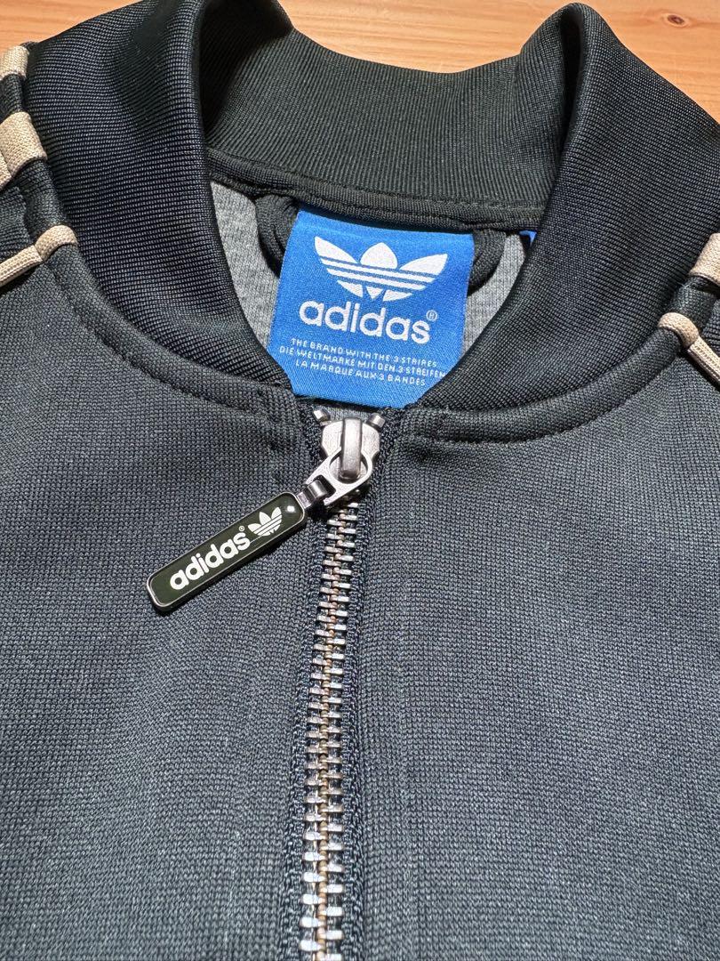 adidas トラックジャケット　モスグリーン　カーキ　トレフォイルロゴ