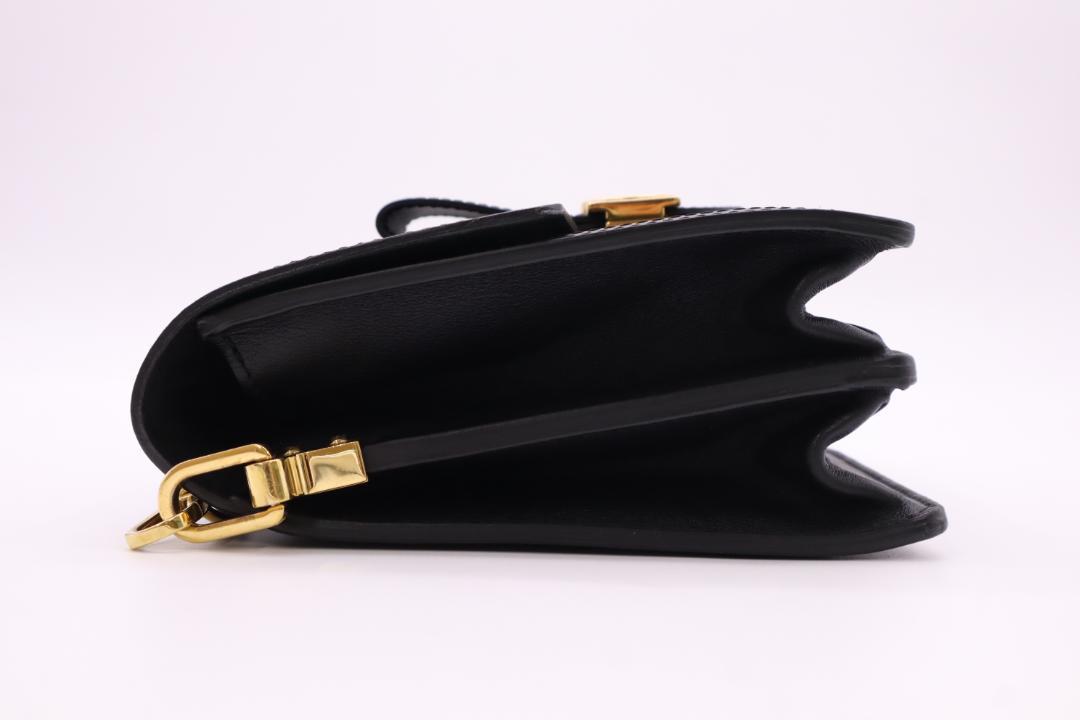 LOUIS VUITTON ショルダーバッグ LVロック ドーフィーヌMM 黒