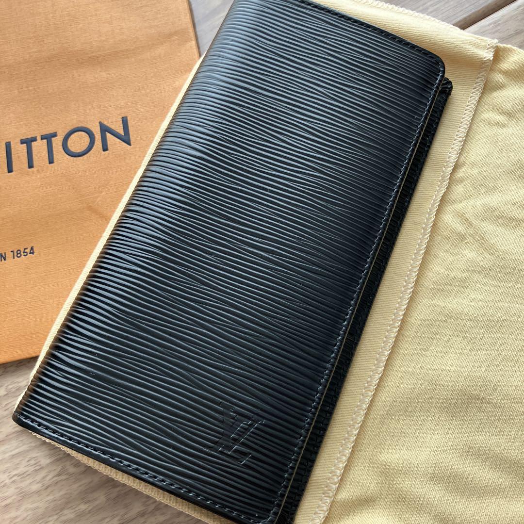 LOUIS VUITTON エピ　長財布