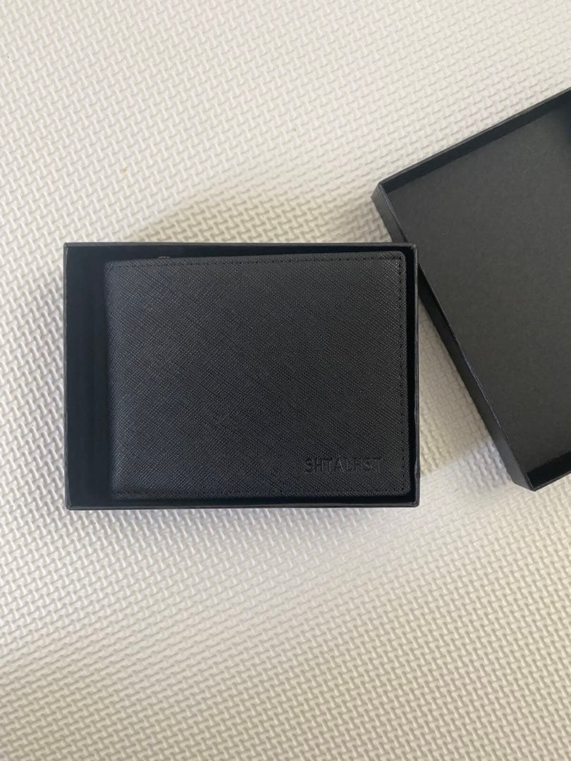 ⭐️オススメ品⭐️メンズ財布 二つ折 牛革 高性能 高品質 おしゃれ