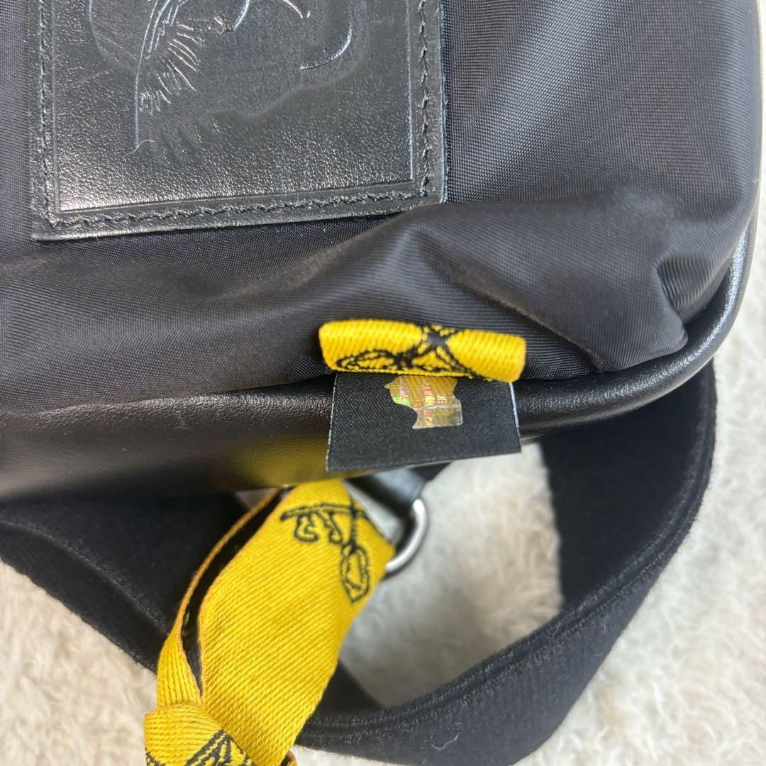 美品 LIMONTA made in ITALY ボディバック　ナイロン