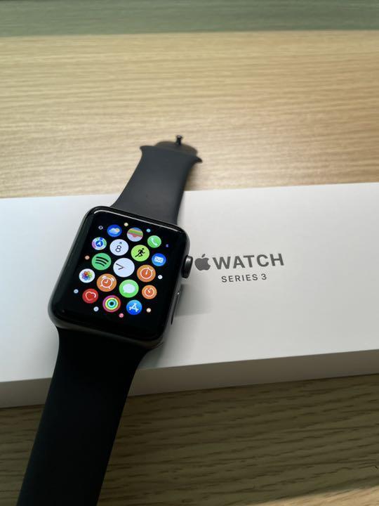 Apple Watch Series 3 GPSモデル - 42mm ずっと気になってた Apple Watch Series 3 GPSモデル - 42mm ずっと気になってた