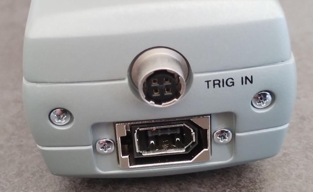 Sony DFW-SX910