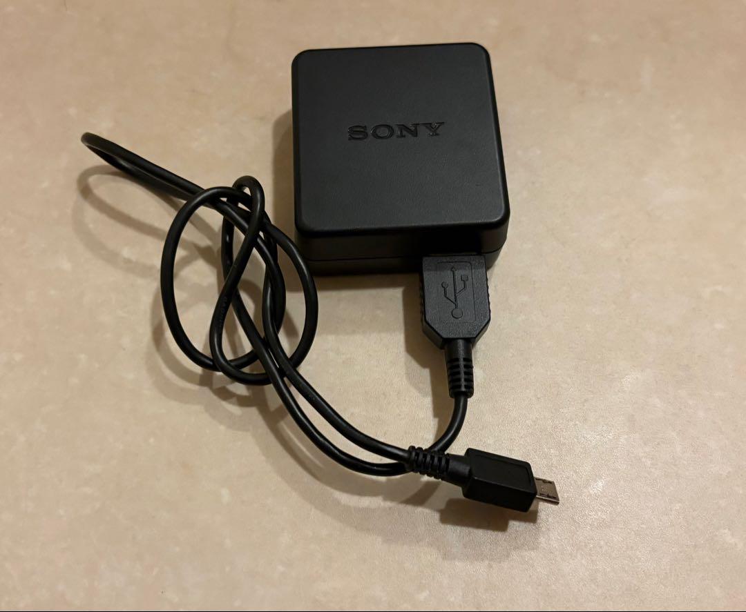 SONY α5000 ピンク カメラ　ミラーレス一眼