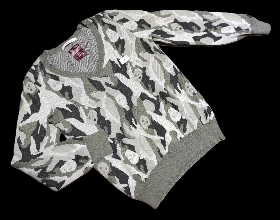 ⛳️マークアンドロナ ♥️スカル カモフラージュ柄 Vネックセーター