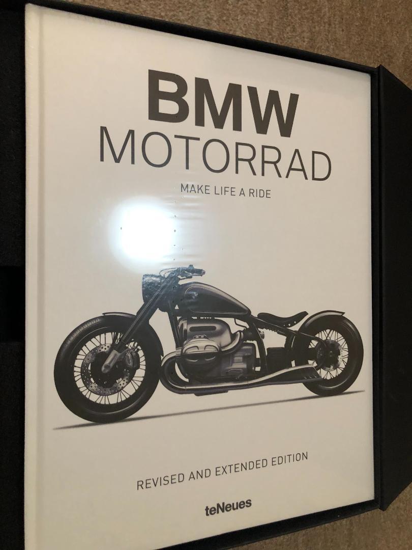 BMW R18 ウェルカムボックス