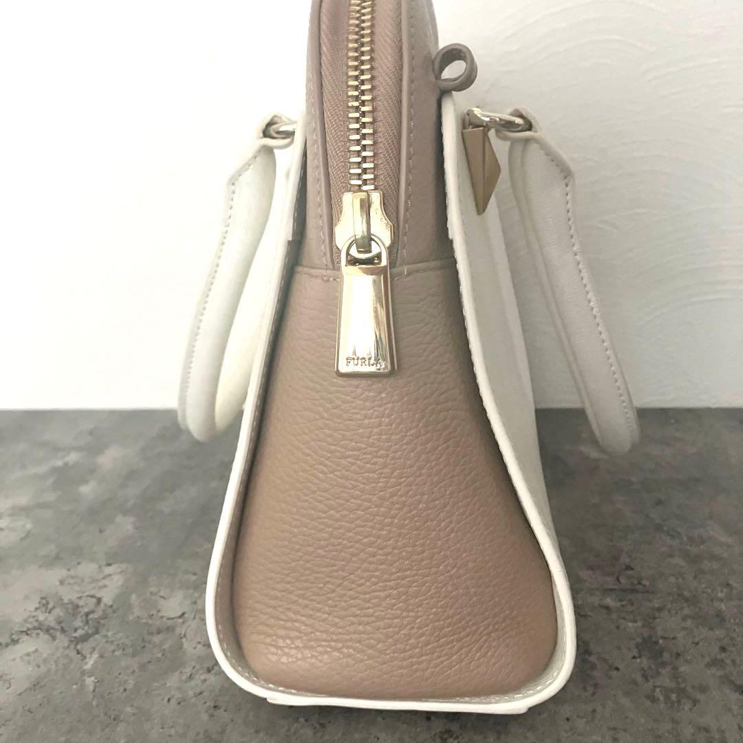 美品　FURLA フルラ バイカラー 2way ハンドバッグ　ショルダーバッグ