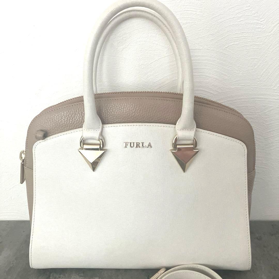 美品　FURLA フルラ バイカラー 2way ハンドバッグ　ショルダーバッグ
