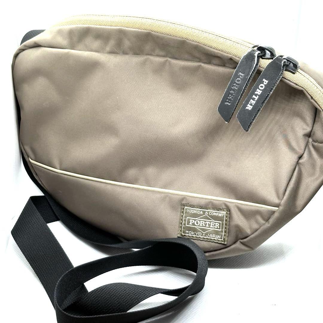 ポーター ムース ショルダーバッグ　グレージュPORTER