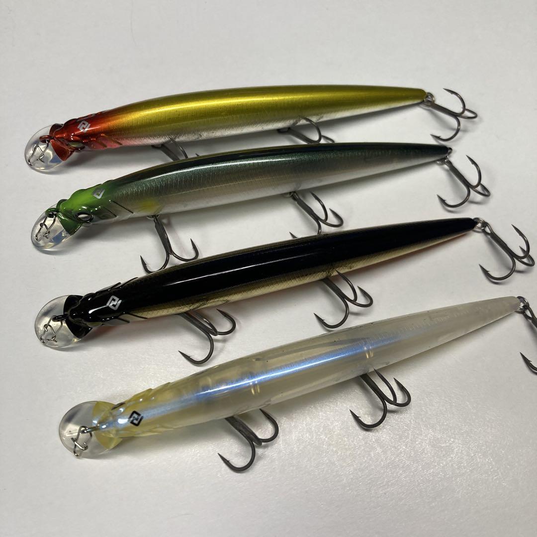 【新品】レイドジャパン　レベルミノー　4個