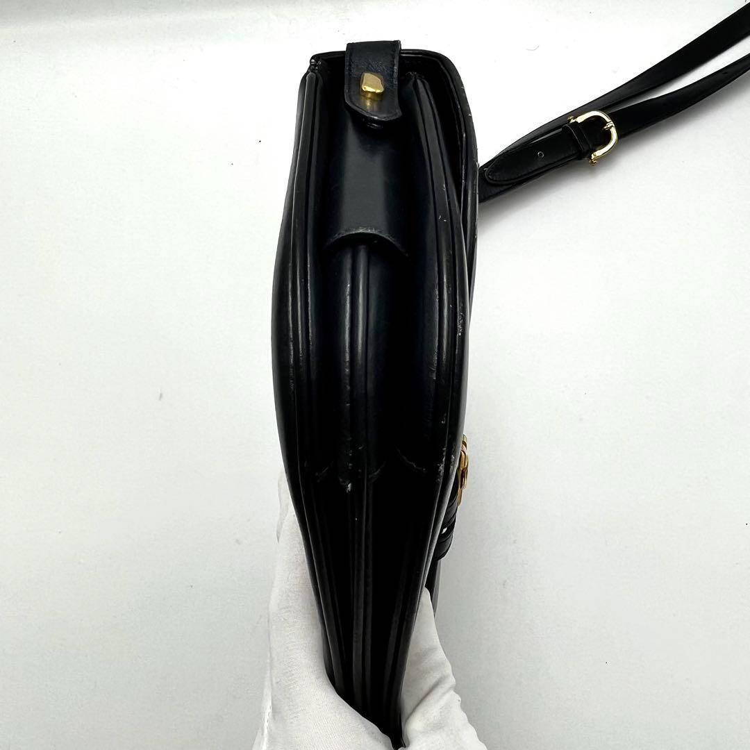 ✨極美品　GUCCI ショルダーバッグ オールレザー フラップ