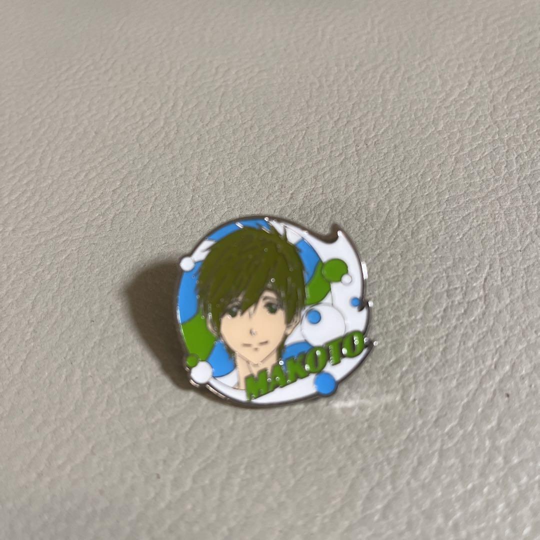Free! 橘真琴 キーホルダー ピンバッジ ミニキャラ缶バッジ