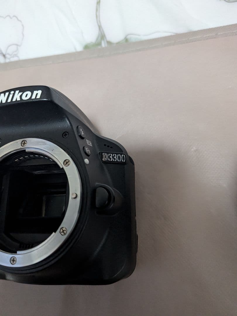 NIKON D3300