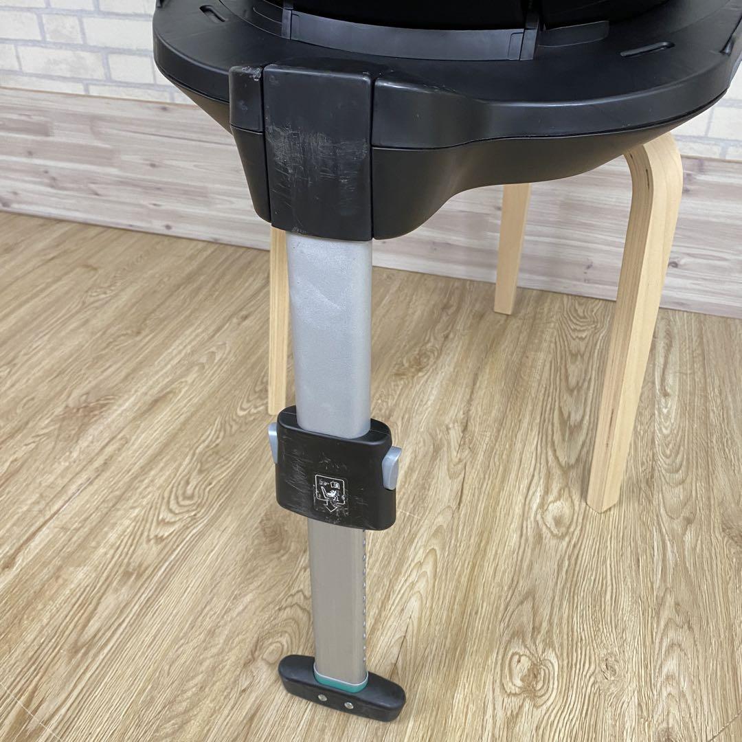 VOLVO SWINGFIX i-size チャイルドシート britax