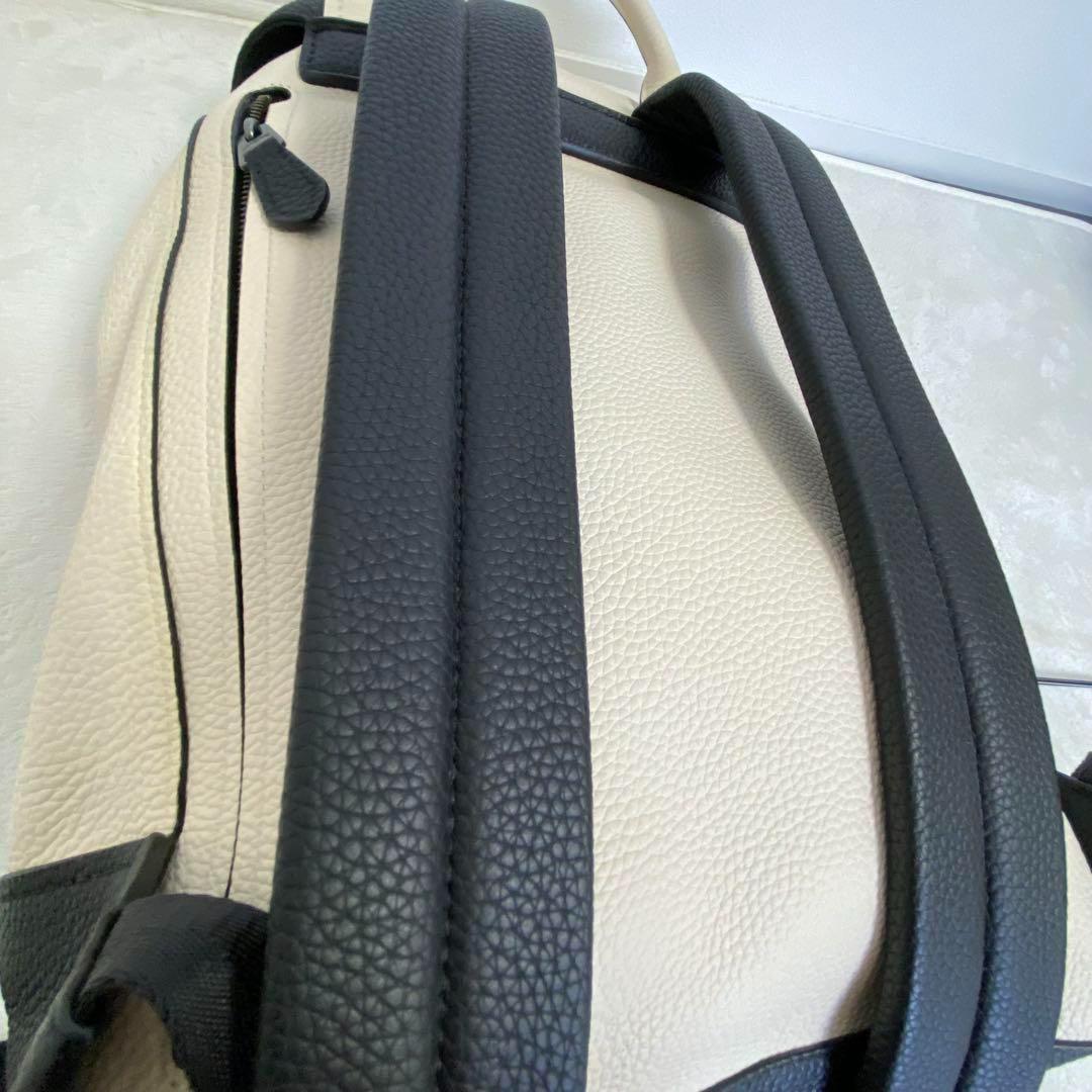 【美品】COACH リュック バックパック マンハッタン 大容量 ホワイト 黒