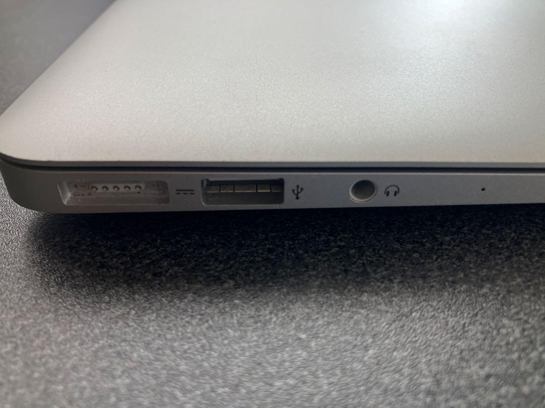 MacBook Air 13-inch Early 2015 シルバー 充電器付
