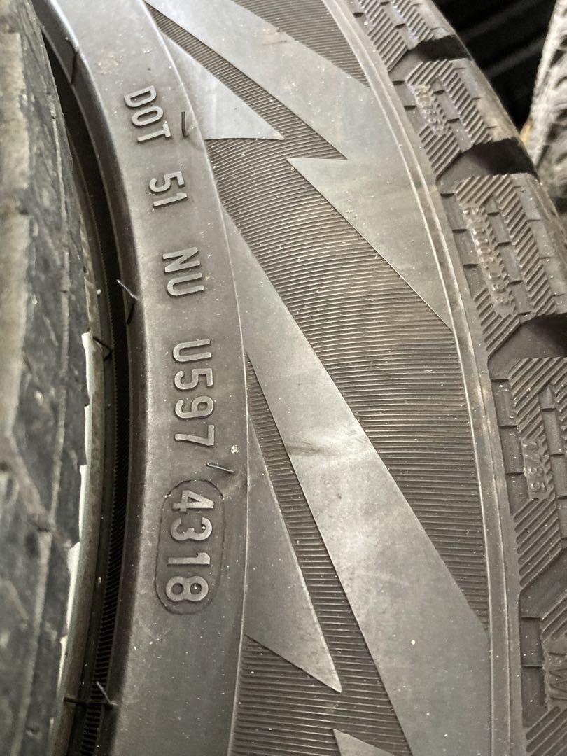 ピレリPirelli Cinturato 225/50 R17 ホイールセット