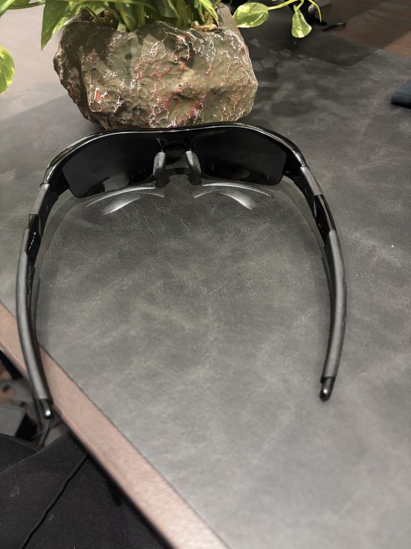 （ヒッキー）激安　Oakley サングラス ケース付き