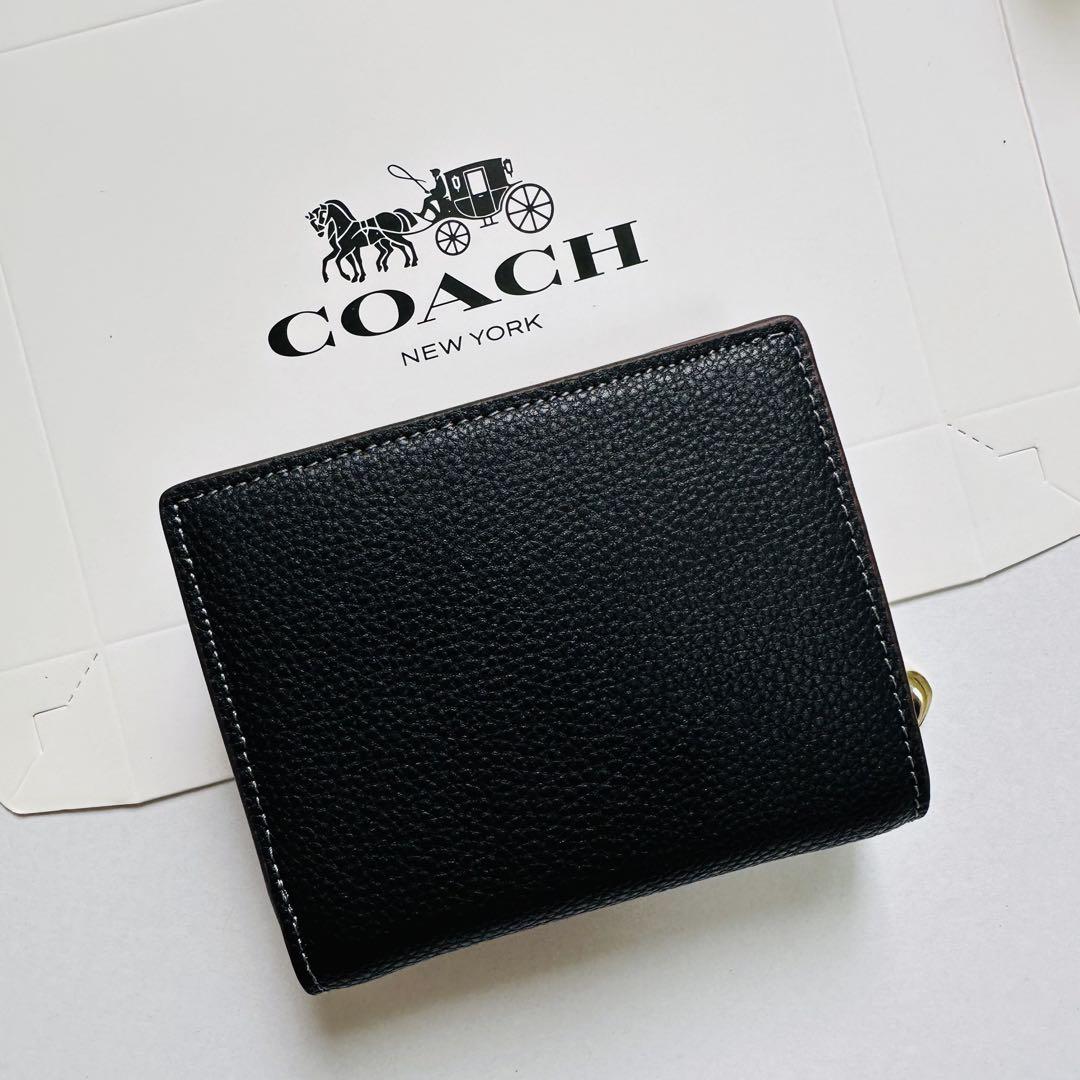 COACH ブラックレザー 二つ折り財布