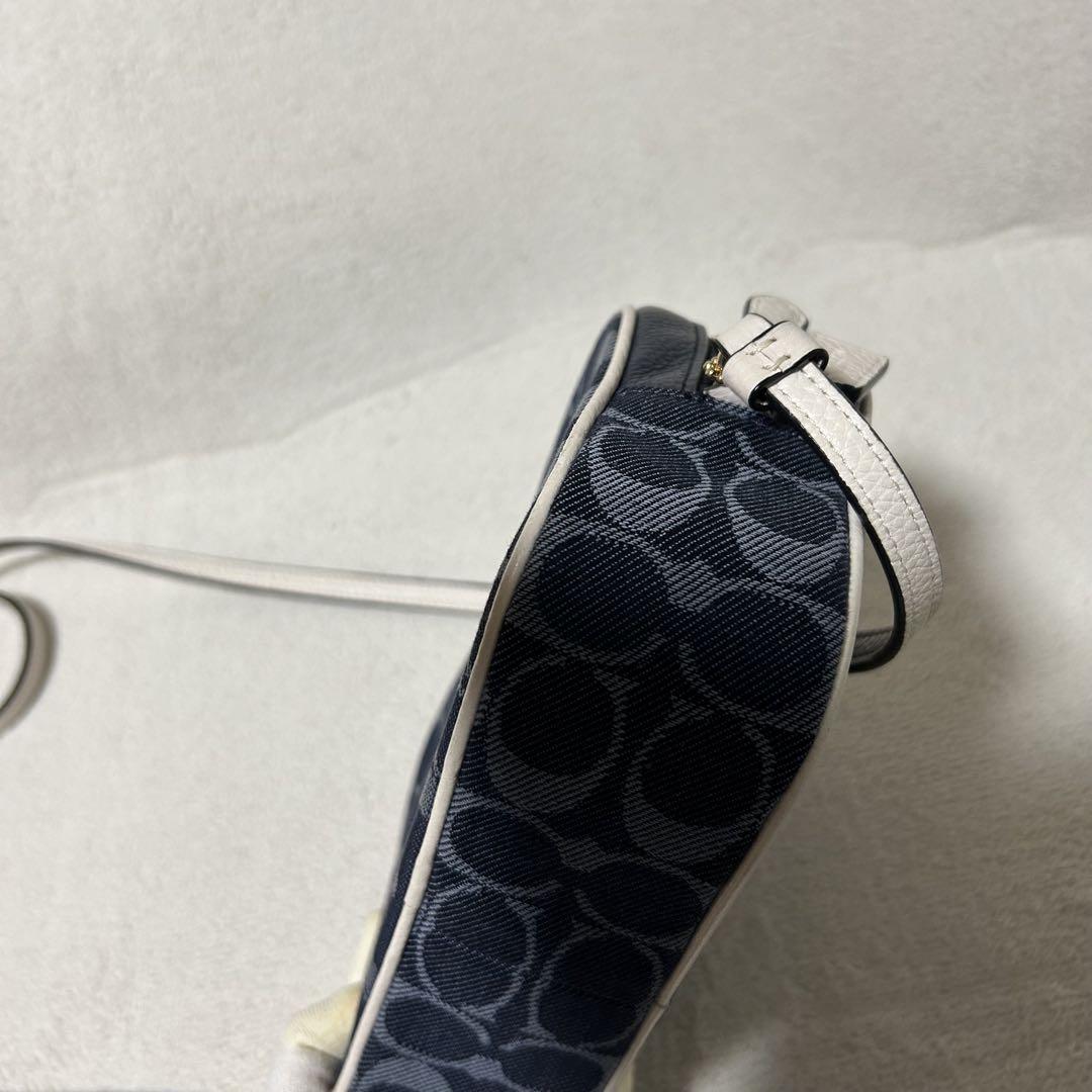 公式の店舗 ☆美品☆COACH☆デニム☆シグネチャー☆ショルダー☆ロゴ バッグ
