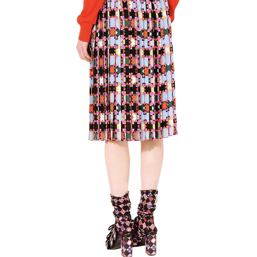 おすすめ人気ランキング2025年 美品♡】Pucci 青 エミリオプッチ プリーツスカート 幾何学模様 スカート