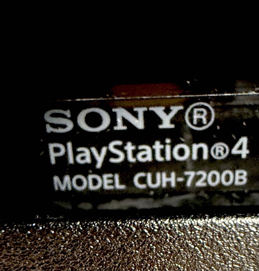 「巴専用」PlayStation 4 本体 CUH-7200B
