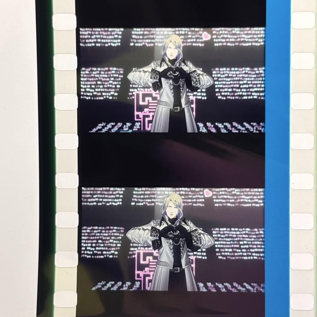 カミュ コマフィルム
