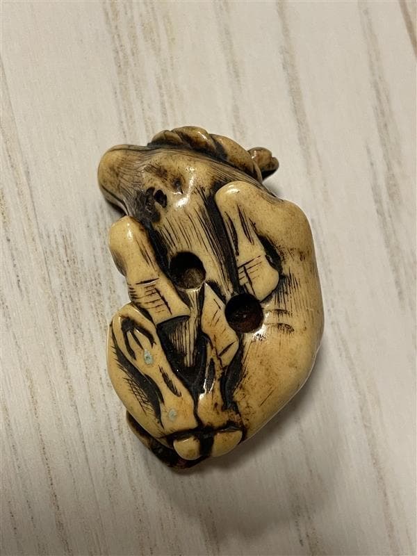 牛彫刻 極上根付 天然素材 希少 アンティーク 骨董品 牛彫刻 極上根付 天然素材 希少 アンティーク 骨董品