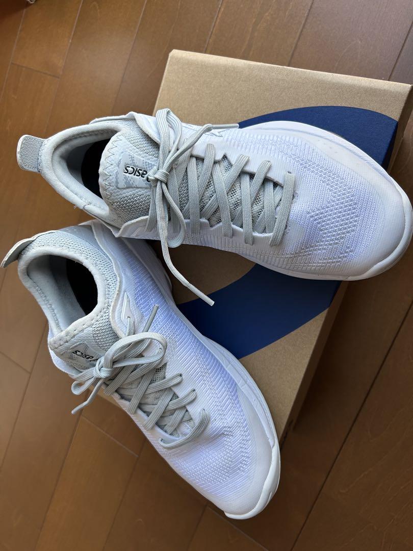 バッシュ】asics GLIDE NOVA FF3 サイズ:23.5cm