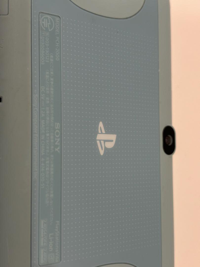 SONY ソニー PS Vita メモリーカード16GB PCH-2000 SONY ソニー PS Vita メモリーカード16GB PCH-2000