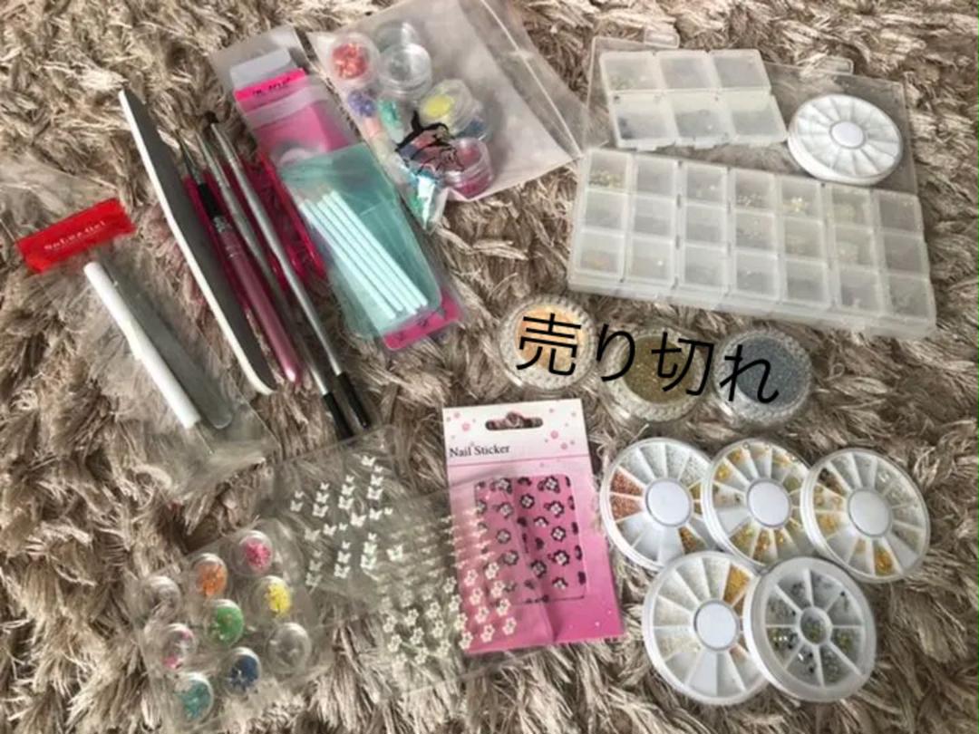 ソルースジェル☆カラージェル54本 付属品 送料無料お手入れ要らず ソルースジェル☆カラージェル54本 付属品 送料無料お手入れ要らず
